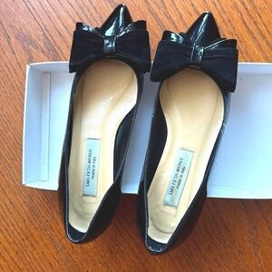 Sake Fifth Avenue black flats